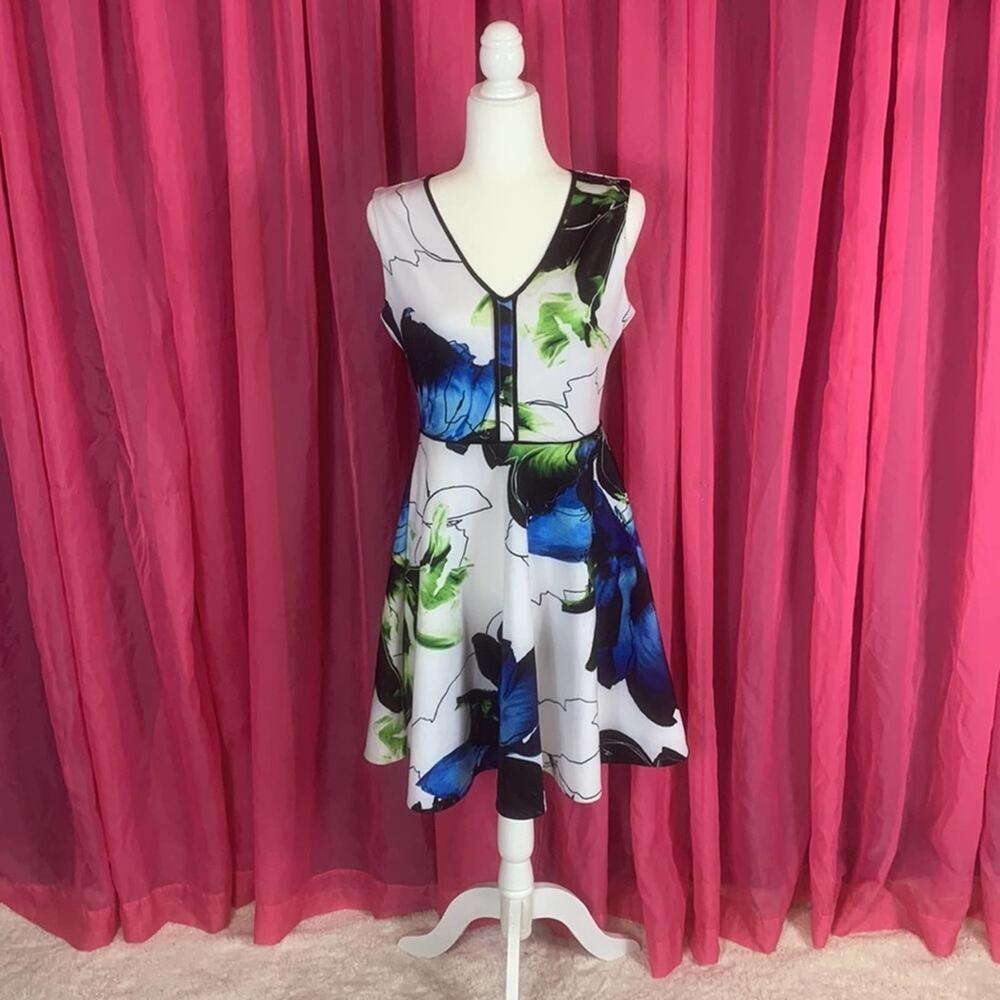 Reed fit‎ and flare floral scuba dress, med